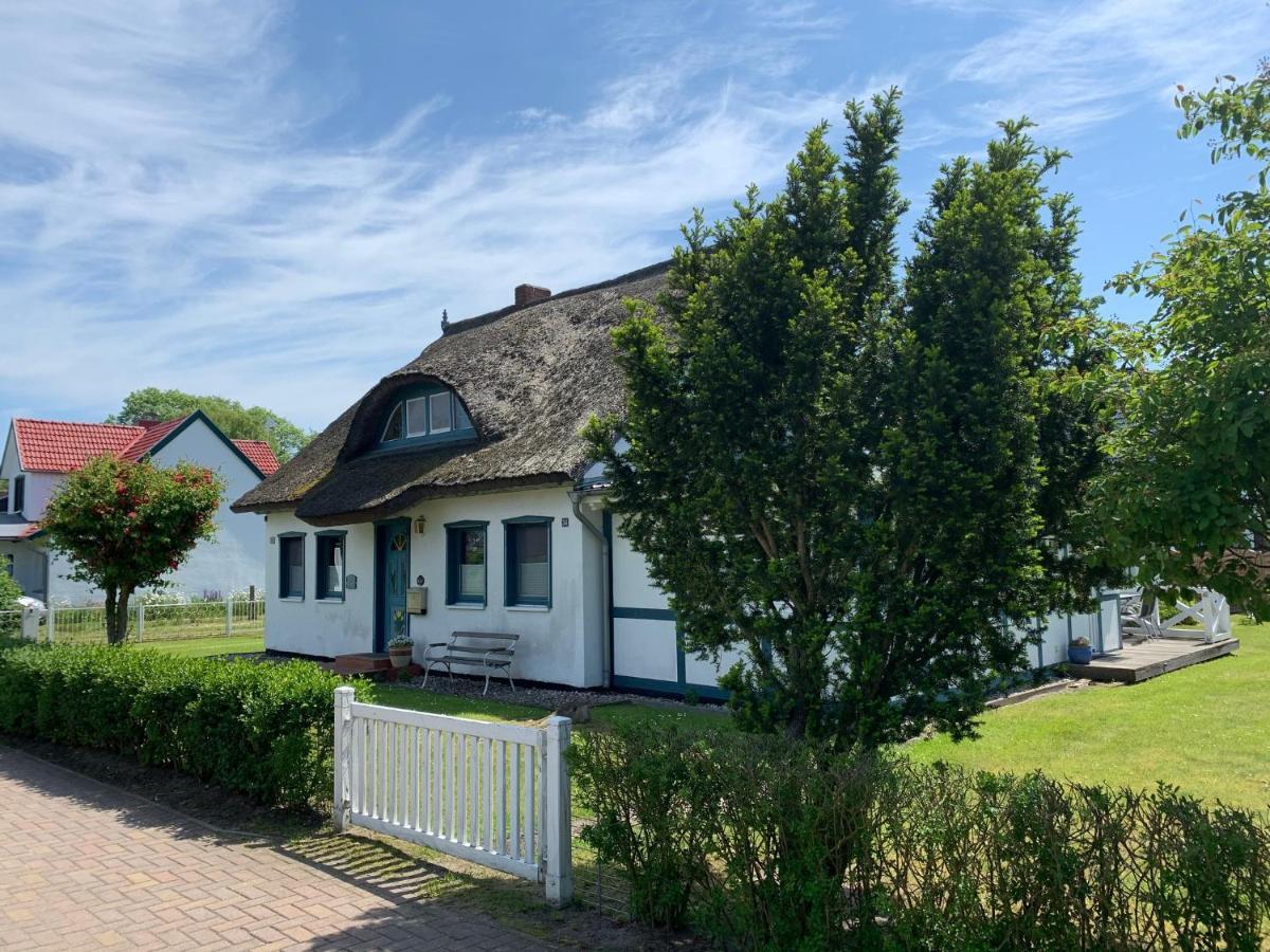 Ferienhaus Becker Prerow Exterior photo